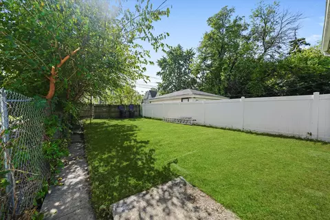 Exterior - 27 E 117th Pl, Chicago, IL 60628 photo 7 of 7