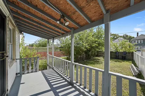 Exterior - 27 E 117th Pl, Chicago, IL 60628 photo 4 of 7