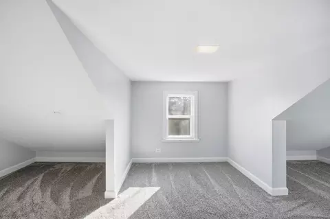 1489 E Algonquin Rd, Des Plaines, IL 60016 photo 18