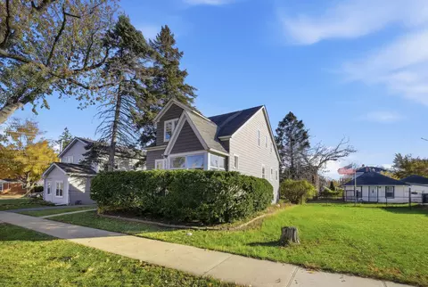 1489 E Algonquin Rd, Des Plaines, IL 60016 photo 2
