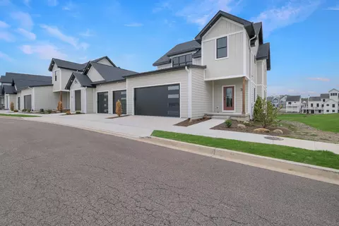 3 Beech Tree Pl, Ottawa, IL 61350