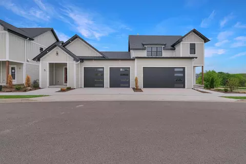 3 Beech Tree Pl, Ottawa, IL 61350 photo 2