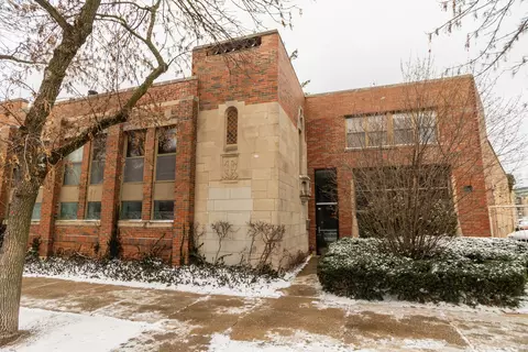 1130 W Cornelia Ave #D, Chicago, IL 60657