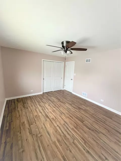 Bedroom - 525 S Cherry St, Itasca, IL 60143 photo 2 of 6