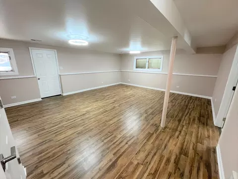 Living - 525 S Cherry St, Itasca, IL 60143 photo 3 of 3
