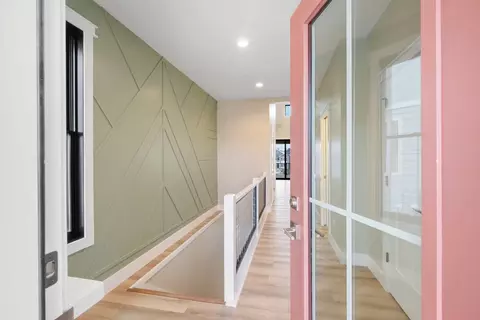 Entry Way - 5 Beech Tree Pl, Ottawa, IL 61350 photo 1 of 6