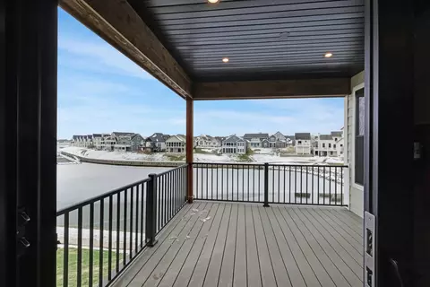 Exterior - 5 Beech Tree Pl, Ottawa, IL 61350 photo 3 of 5