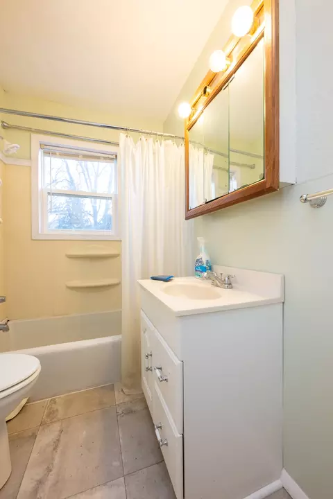 Bath - 505 E 1st St, Homer, IL 61849 photo 1 of 2