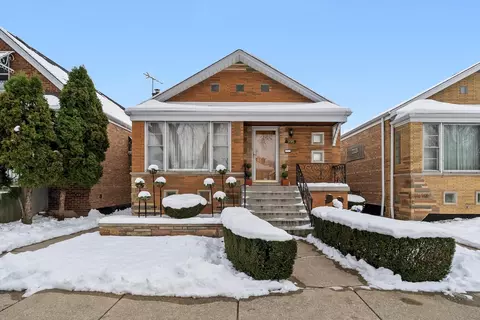 3915 W 64th Pl, Chicago, IL 60629