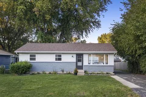 Exterior - 4304 Clearview Dr, Mchenry, IL 60050 photo 7 of 7