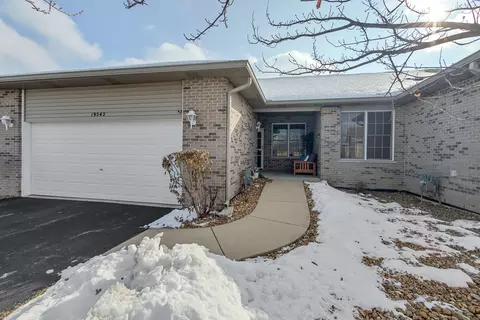 19242 104th Ave, Mokena, IL 60448 photo 2