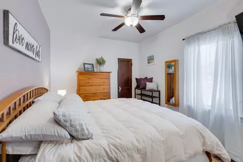 Bedroom - 4323 Deyo Ave, Brookfield, IL 60513 photo 1 of 3