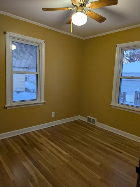 Bedroom - 3618 Maple Ave, Mchenry, IL 60050 photo 2 of 2
