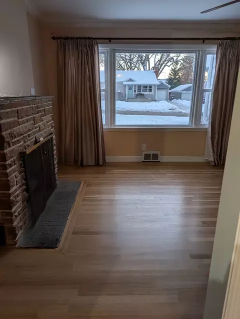 Living - 3618 Maple Ave, Mchenry, IL 60050 photo 2 of 2