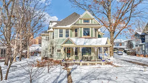 508 W Main St, Urbana, IL 61801