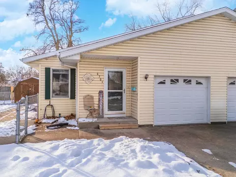 630 W A W South St, Pontiac, IL 61764