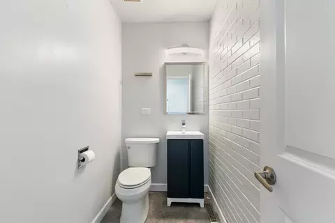1731 E 74th St, Chicago, IL 60649 photo 9