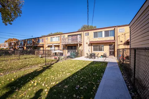 1731 E 74th St, Chicago, IL 60649 photo 18