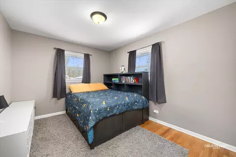775 E State St, South Elgin, IL 60177 photo 9