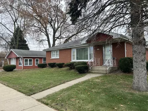 737 Newell Ave, Calumet City, IL 60409