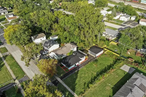 View/Area - 16619 Marshfield Ave, Markham, IL 60428 photo 3 of 5