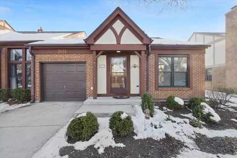 3033 Ashton Ct, Westchester, IL 60154
