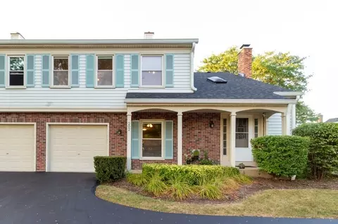 202 College Xing #162, Rolling Meadows, IL 60008