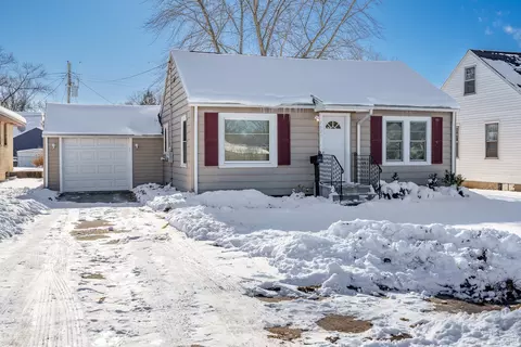 1620 Pierce Ave, Rockford, IL 61103