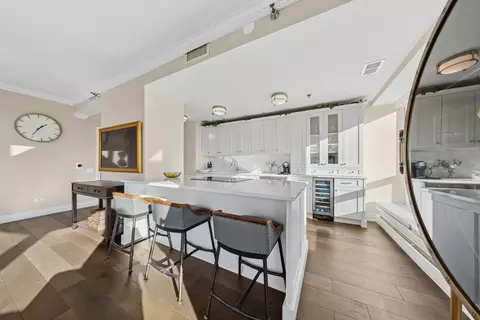 Kitchen - 57 E Delaware Pl #3906, Chicago, IL 60611 photo 4 of 4