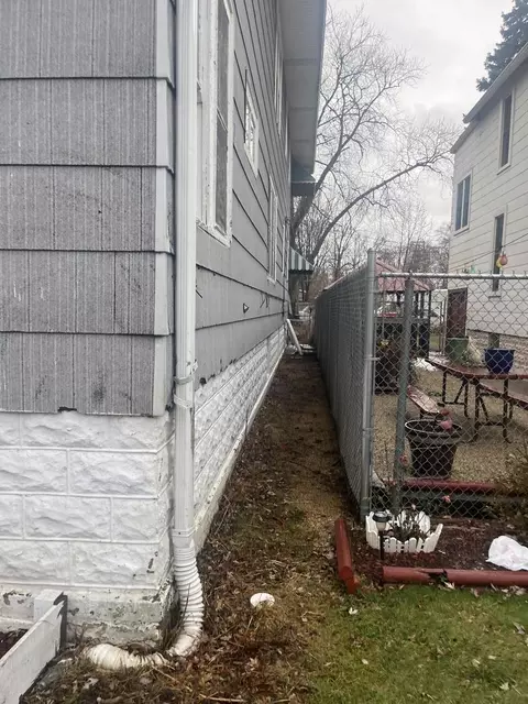 Exterior - 237 W 114th St, Chicago, IL 60628 photo 3 of 3