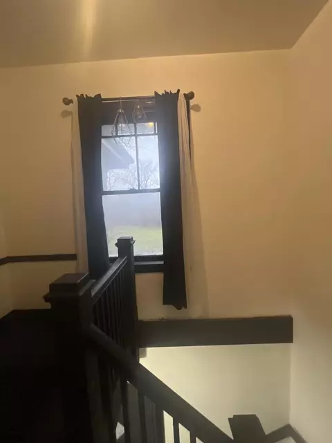 Entry Way - 237 W 114th St, Chicago, IL 60628 photo 4 of 8