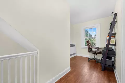 Entry Way - 2108 Harrison St, Evanston, IL 60201 photo 2 of 2