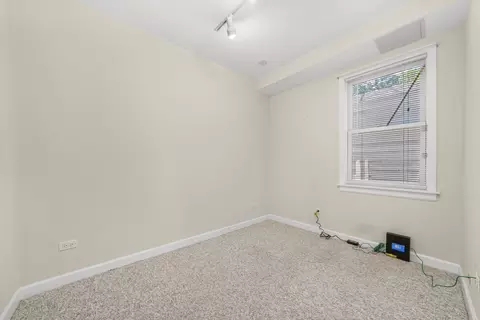Bedroom - 2108 Harrison St, Evanston, IL 60201 photo 4 of 4