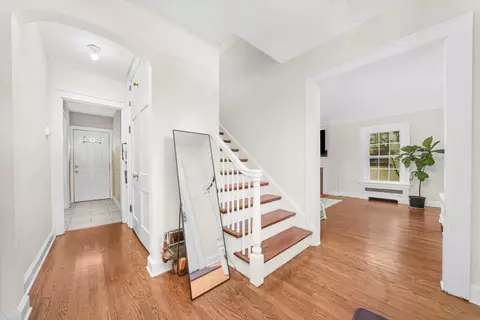 Entry Way - 2108 Harrison St, Evanston, IL 60201 photo 1 of 2
