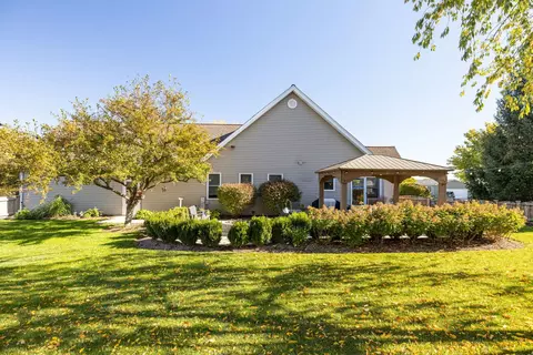 Exterior - 143 Bush Dr, Elwood, IL 60421 photo 7 of 11