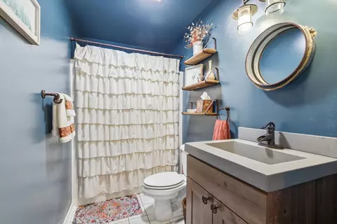 Bath - 143 Bush Dr, Elwood, IL 60421 photo 2 of 3