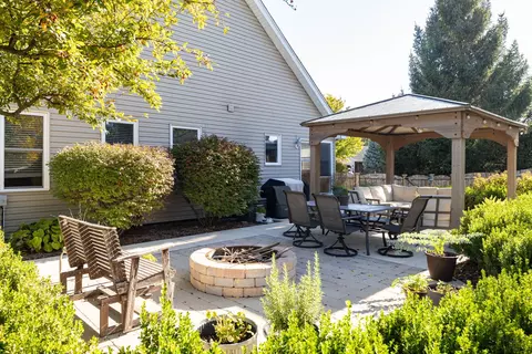 Exterior - 143 Bush Dr, Elwood, IL 60421 photo 5 of 11