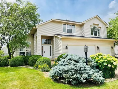 4007 Turnberry Dr, Champaign, IL 61822