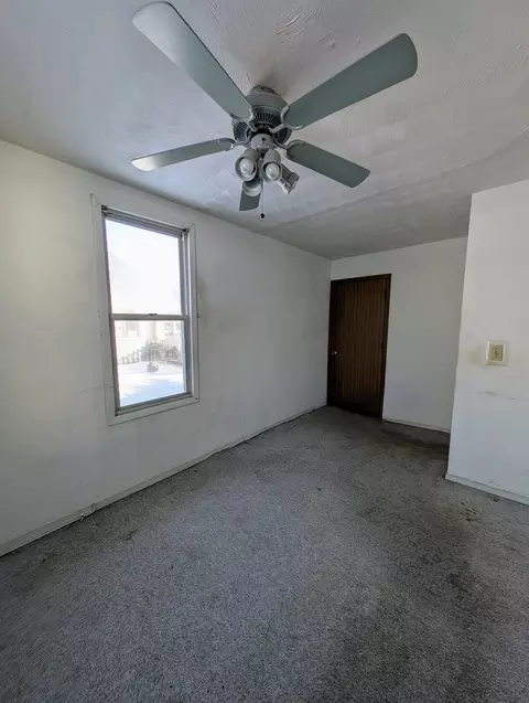 Bedroom - 543 E 3rd St, El Paso, IL 61738 photo 4 of 4