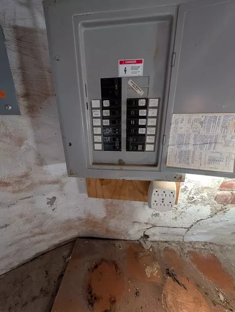 Other - 543 E 3rd St, El Paso, IL 61738 photo 6 of 8