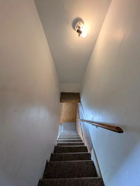Entry Way - 543 E 3rd St, El Paso, IL 61738 photo 1 of 1