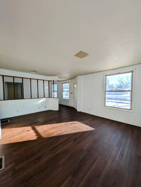 Living - 543 E 3rd St, El Paso, IL 61738 photo 2 of 3