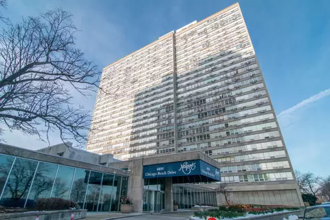 4800 S Chicago Beach Dr #412N, Chicago, IL 60615