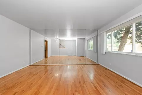 Living - 2191 171st St, Hazel Crest, IL 60429 photo 1 of 3