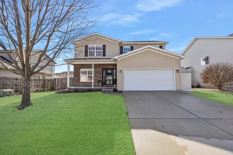 Exterior - 805 Dresser Dr, Normal, IL 61761 photo 5 of 5