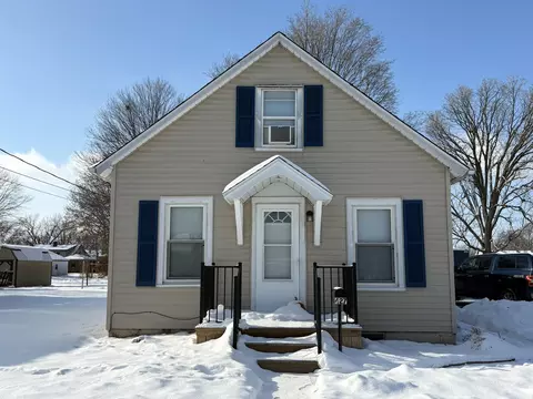 427 N Kenosha Ave, Oglesby, IL 61348