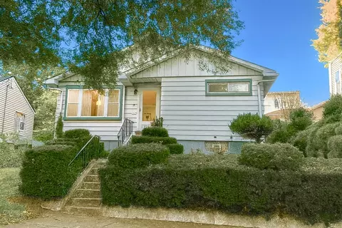 12620 Irving Ave, Blue Island, IL 60406