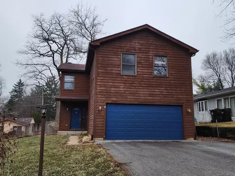 1105 Monroe Ave, Wauconda, IL 60084