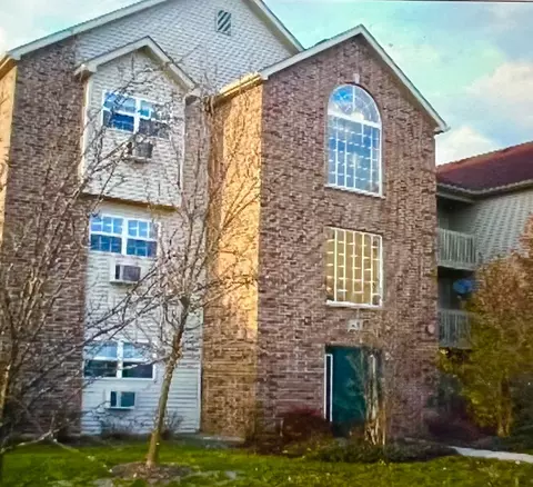 320 Cunat Blvd #3A, Richmond, IL 60071