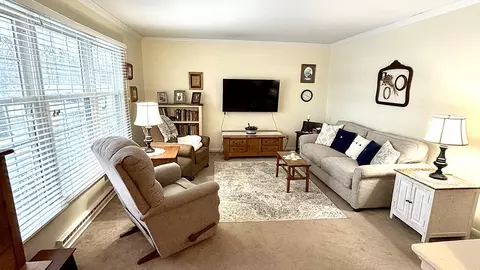 Living - 516 Christopher St, Morrison, IL 61270 photo 2 of 2